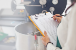 200×224 Produktzertifizierung | shutterstock_188355185_c_Mila Supinskaya Glashchenko