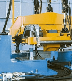 tuv-austria-tvfa-multiaxiales-prueffeld-struktur-bauteil-pruefung-500x560px