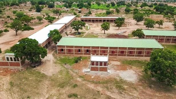 Projekt Nanoro | Außenansicht | Bethel High School in Burkina Faso