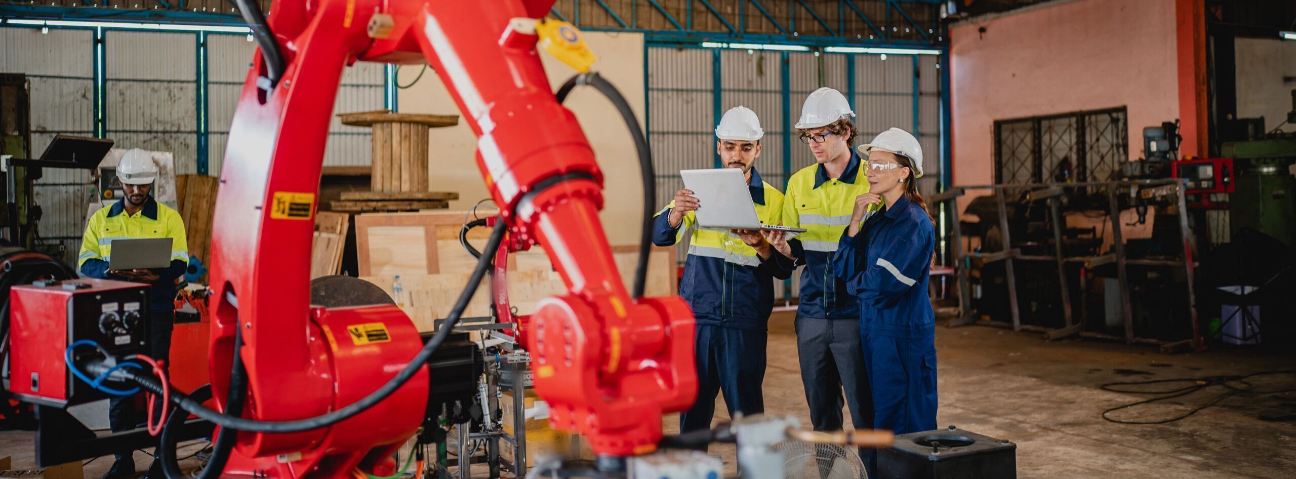 csm_124.025_Arbeitsmittelsicherheit_AdobeStock_593818255_dab64acbbd-scaled.jpeg