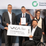 TÜV AUSTRIA-WACA-Zertifikat in Silber für Meine ÖGK-App v.l.n.r. Jakob Pumberger (Themenfeldverantwortlicher Customer Experience), Harald Herzog (Chief Digital Officer CDO), Bernhard Wurzer (Gen Dir ÖGK), Werner Rosenberger, Viktoria Antrey (HGBS, WACA), Alex Zeppelzauer (TÜV TUST IT) (c) ÖGK/Michael Eisner